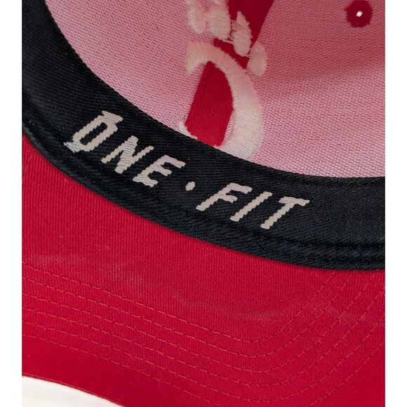 Cincinnati Bearcats Top Of The World Wool Fitted Hat Size L/XL Red Cap Stretch - Picture 6 of 6